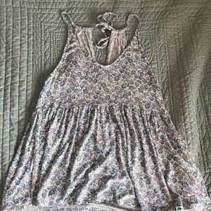 American Eagle flowy tank